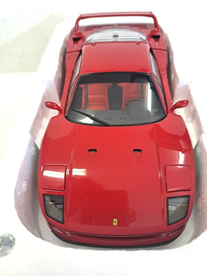 FERRARI F40 RED 1/18, DIECAST COLLECTABLES