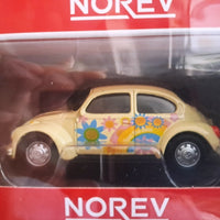 Volkswagen Beetle 1303 1973 Peace and Love 1:54