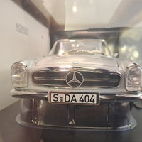 Mercedes-Benz 230 SL 1963 Grey 1:18