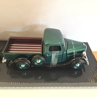 FORD PU WITH SPEED BOAT SET TRAILER GREEN 1937 1/24 EACH, DIECAST CAR, COLLECTABLE CAR.