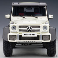 MERCEDES-BENZ G63 AMG 6 X 6 WHITE 1/18