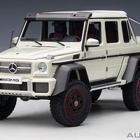 MERCEDES-BENZ G63 AMG 6 X 6 WHITE 1/18