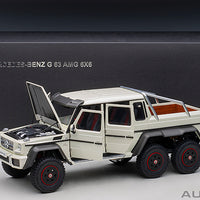 MERCEDES-BENZ G63 AMG 6 X 6 WHITE 1/18