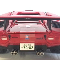 LAMBORGHINI COUNTACH WALTER WOLF RED  1/18, DIECAST COLLECTABLES