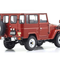 TOYOTA LAND CRUISER 40 VAN RED 1/18, DIECAST COLLECTABLES