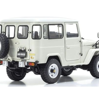 TOYOTA LAND CRUISER 40 VAN WHITE 1/18, DIECAST COLLECTABLES