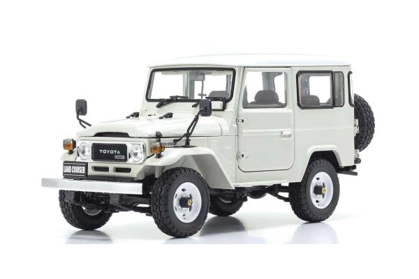 TOYOTA LAND CRUISER 40 VAN WHITE 1/18, DIECAST COLLECTABLES
