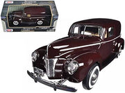 FORD SEDAN DELIVERY PURPLE 1940 1/24, DIECAST CAR, COLLECTABLE CAR.