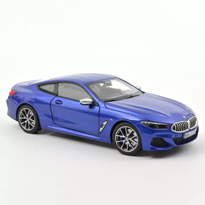 BMW M850i 2019 Blue metallic 1:18, DIECAST CAR, COLLECTABLE CAR.