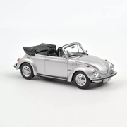 VW 1303 Cabriolet 1973 - Silver 1/18 SCALE, DIECAST CAR, COLLECTABLE CAR.