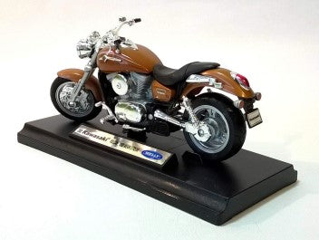 KAWASAKI VULCAN 1500 MEAN STREAK COPPER 02 1/18, DIECAST MOTORBIKE, COLLECTABLE MOTORCYCLE.