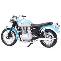 TRIUMPH BONNEVILLE BLUE/SILVER 2002 1/18, DIECAST MOTORBIKE, COLLECTABLE MOTORCYCLE.