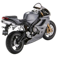 TRIUMPH DAYTONA 675 SILVER  1/18, DIECAST MOTORBIKE, COLLECTABLE MOTORCYCLE.