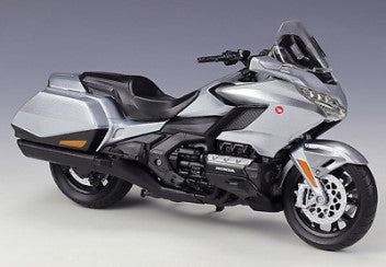 HONDA GOLDWING TOUR RED 2020 1/18, DIECAST MOTORBIKE, COLLECTABLE MOTORCYCLE.