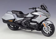 HONDA GOLDWING TOUR RED 2020 1/18, DIECAST MOTORBIKE, COLLECTABLE MOTORCYCLE.