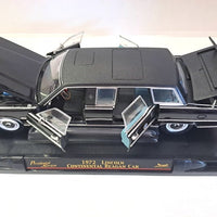 LINCOLN CONTINENTAL REAGAN CAR 1972 1/24 WITH FLAGS