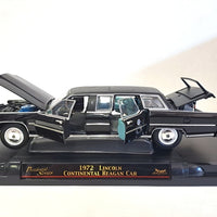 LINCOLN CONTINENTAL REAGAN CAR 1972 1/24 WITH FLAGS