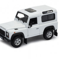 1:24 LAND ROVER DEFENDER WHITE - morethandiecast.co.za