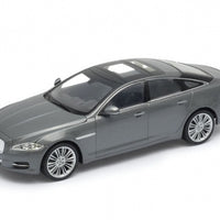 1:24 JAGUAR XJ GREY 2010 - morethandiecast.co.za