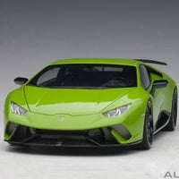 LAMBORGHINI HURACAN PERFOMANTE PEARL GREEN  1/18