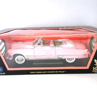 1:18 CADILLAC COUPE DE VILLE PINK DIECAST