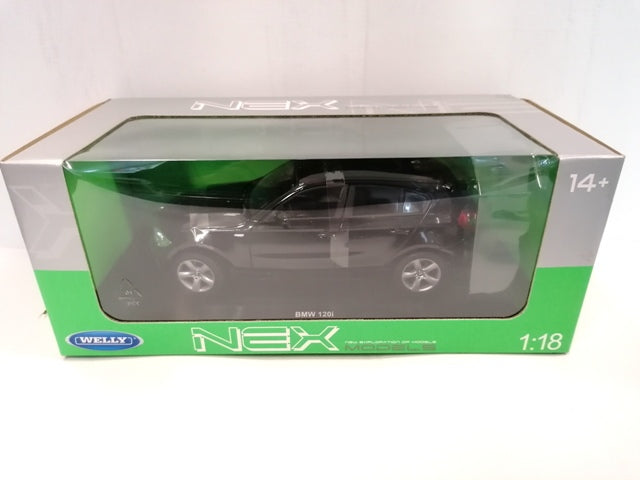 BMW 120I BLACK 2004 DIECAST 1/18, DIECAST CAR, COLLECTABLE CAR.