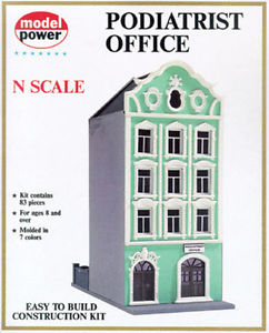 N SCALE PODIATRISTS OFFICE, PLASTIC SCALE MODEL,MODEL TRAIN ACCESSORIE