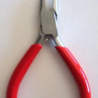 PLIERS CHAIN NOSE SERRATED JAW 110 MM - morethandiecast.co.za