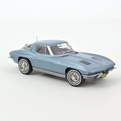 CHEVROLET CORVETTE STINGRAY LIGHT BLUE METALLIC 1963 1/18