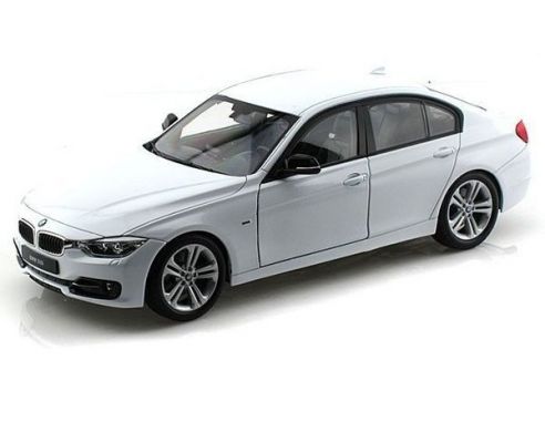 BMW 335I PREMIUM COLLECTION WHITE 2010 DIECAST 1/18, DIECAST CAR, COLLECTABLE CAR.