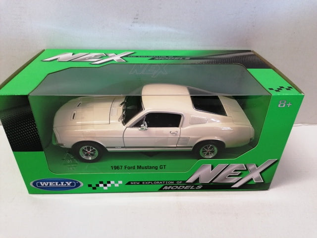 FORD MUSTANG GT CREAM 1967 1/24 DIECAST